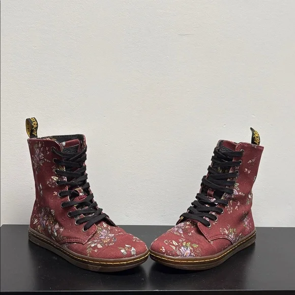 Dr. Martens Stratford Canvas combat boots floral red burgundy lace up US6 - Picture 4 of 10